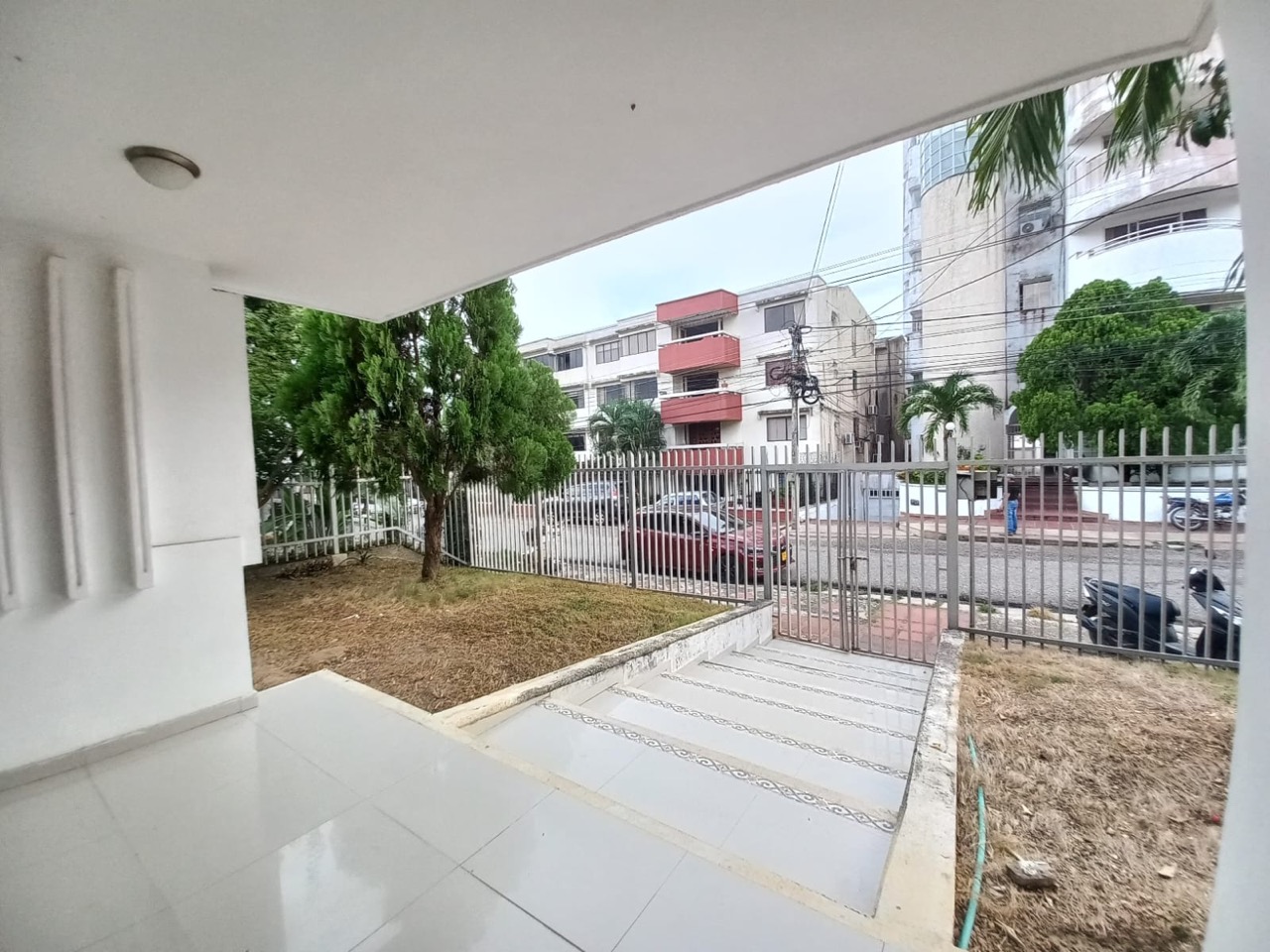 Casa Local en LA FORD