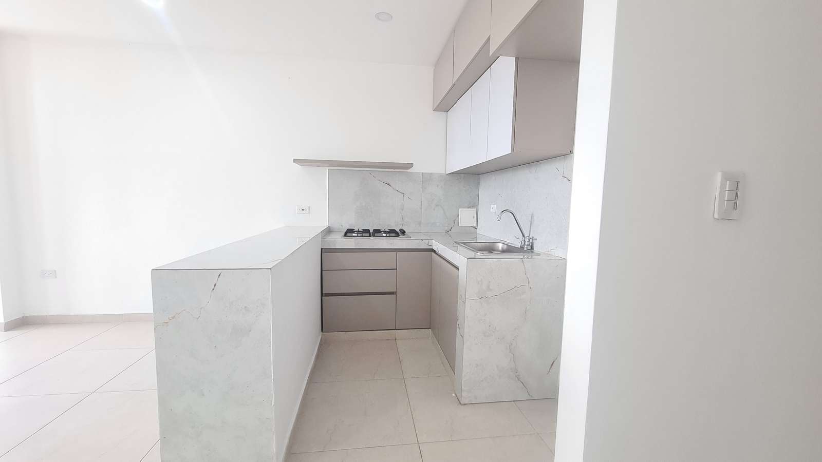 Apartamento en CALLE SUCRE - imagen 5